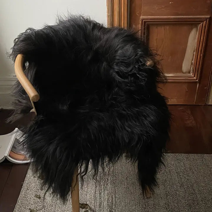Black Icelandic Sheepskin Throw Rug