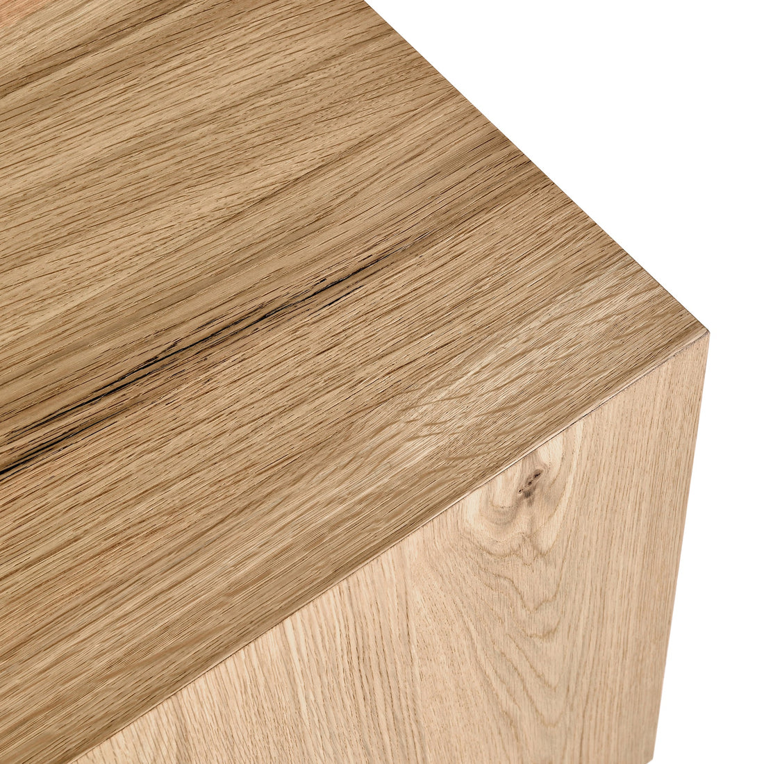 Bachelor 20" End Table