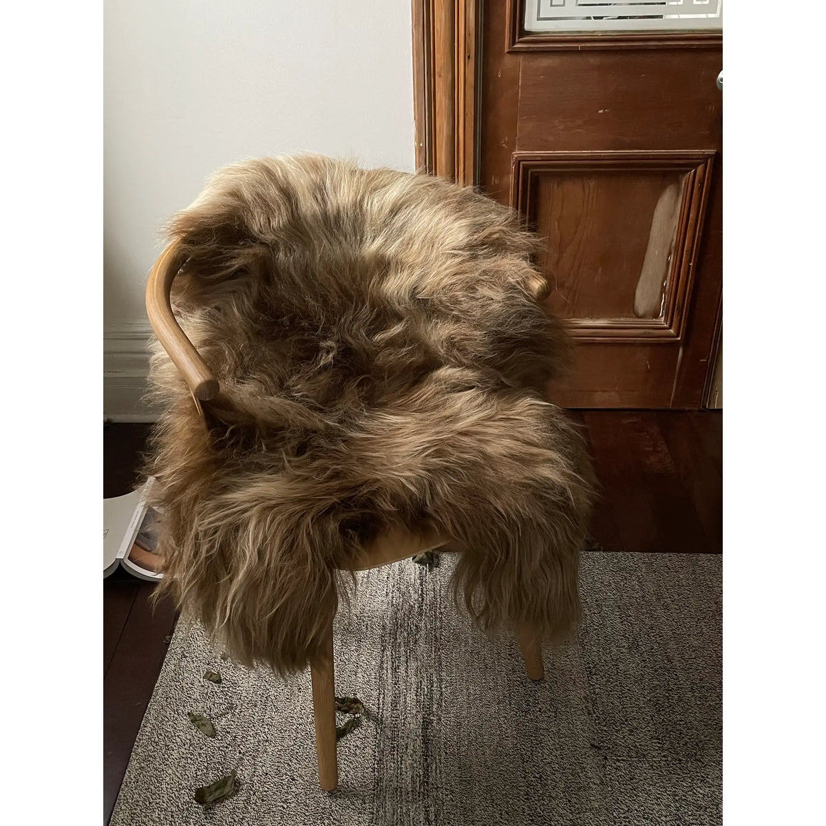Light Brown Icelandic Sheepskin Throw Rug
