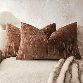Velvet Lumbar Pillow