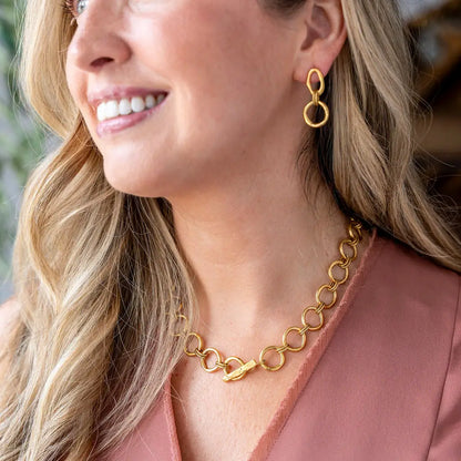 Emilee Gold Sculpted Circle Necklace