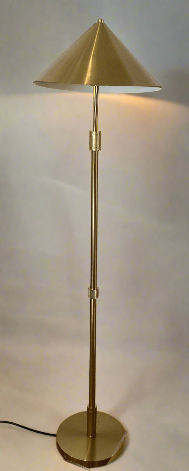 Valley Gold Fl Lamp Gold Shd 64"