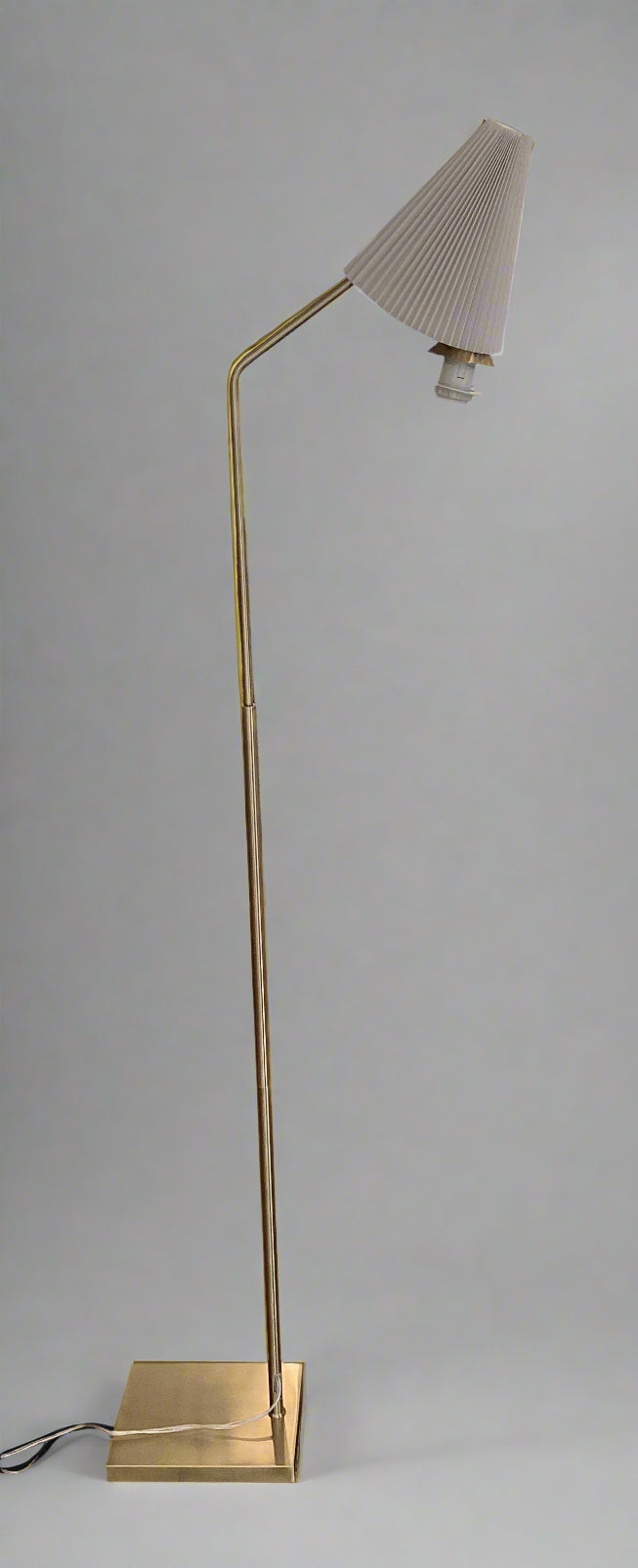 Ollie Metal Floor Lamp
